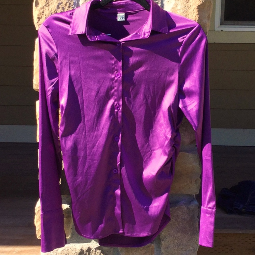 Purple shirt button ruched cowgirl boho concert festival travel vacay brunch